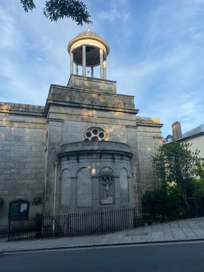 Apartment No 8 - Stay In Style In The Heart Of The Cathedral City. Truro Exterior foto