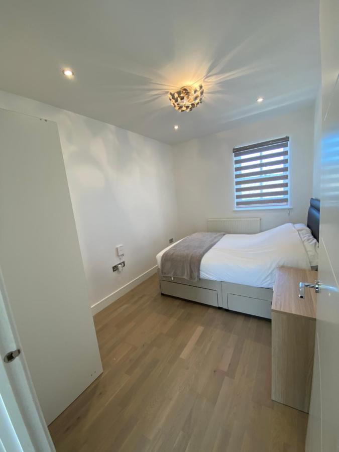 Apartment No 8 - Stay In Style In The Heart Of The Cathedral City. Truro Exterior foto