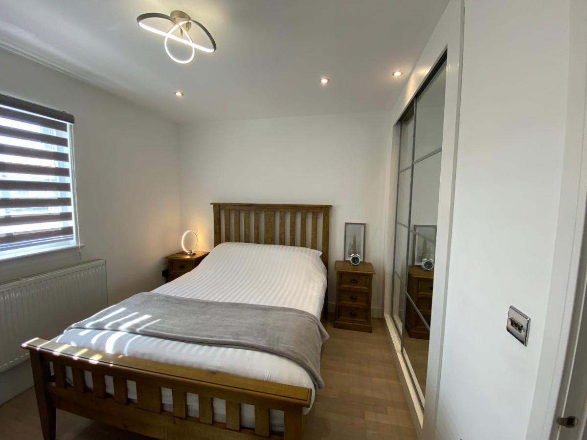 Apartment No 8 - Stay In Style In The Heart Of The Cathedral City. Truro Exterior foto