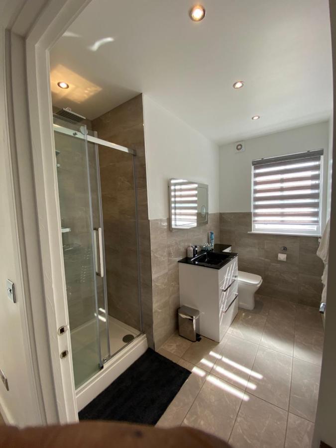 Apartment No 8 - Stay In Style In The Heart Of The Cathedral City. Truro Exterior foto